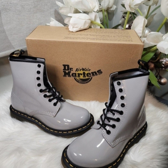 Dr. Martens 1460 Boot - Women'sShoes size7 new - Picture 5 of 6